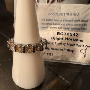 Bright horizons bomb party ring size 8